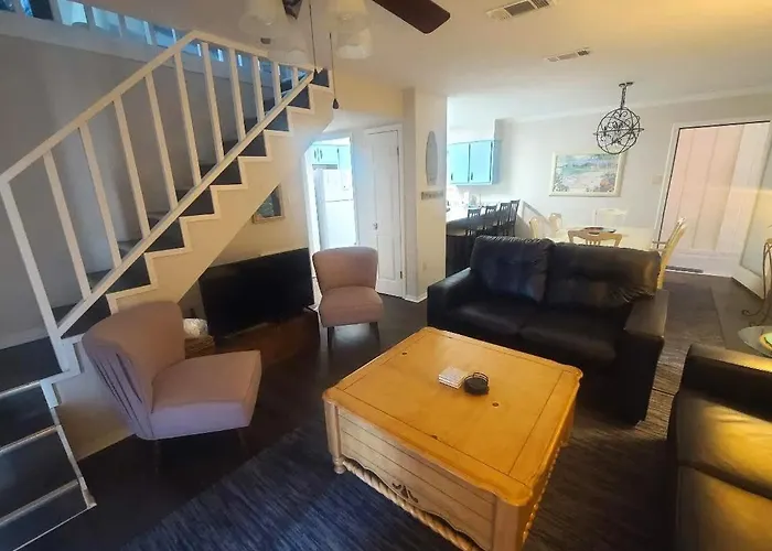 Holiday home Beautiful 3 Bedroom Beachfront