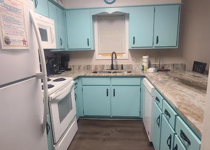 Beautiful 3 Bedroom Beachfront Holiday home Gulf Shores